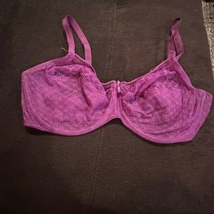 Chantelle bra